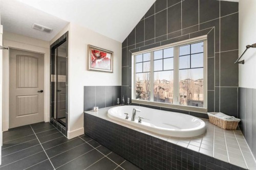 52 Aspen Summit Drive Sw, Calgary, AB - Indoor Photo Showing Bathroom
