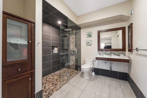52 Aspen Summit Drive Sw, Calgary, AB - Indoor Photo Showing Bathroom