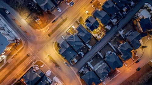 52 Aspen Summit Drive Sw, Calgary, AB - Indoor Photo Showing Other Room