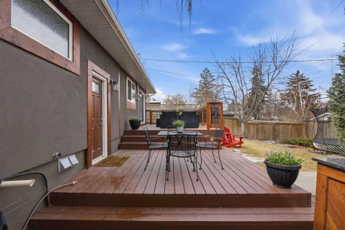 86 Warwick Drive Sw, Calgary, AB - Outdoor With Deck Patio Veranda With Exterior