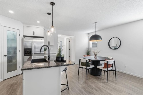 124 Cranston Gate Se, Calgary, AB 