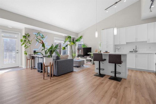 79 Sage Bluff Circle Nw, Calgary, AB - Indoor