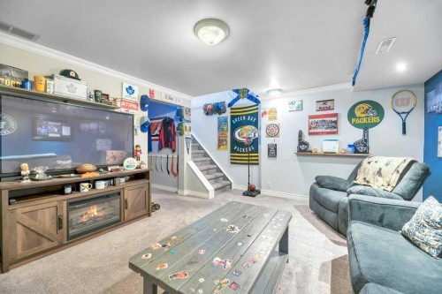 75 Deerfield Drive Se, Calgary, AB - Indoor