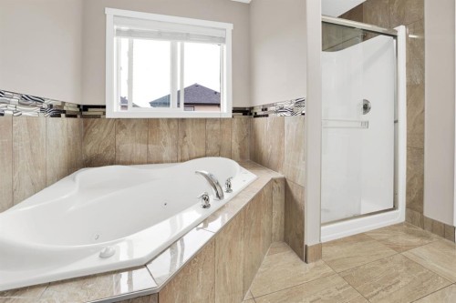 360 Saddlemont Boulevard Ne, Calgary, AB - Indoor Photo Showing Bathroom