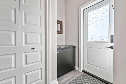 91 Wolf Hollow Park Se, Calgary, AB - Indoor Photo Showing Other Room