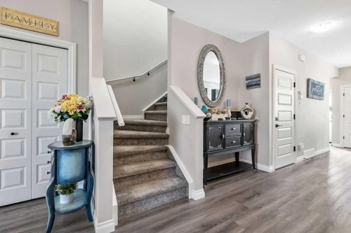 91 Wolf Hollow Park Se, Calgary, AB - Indoor Photo Showing Other Room