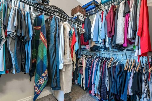 91 Wolf Hollow Park Se, Calgary, AB - Indoor With Storage