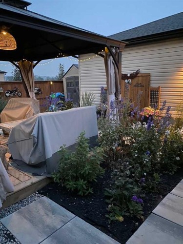 91 Wolf Hollow Park Se, Calgary, AB - Outdoor