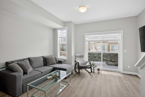930 Sage Hill Grove Nw, Calgary, AB - Indoor Photo Showing Living Room