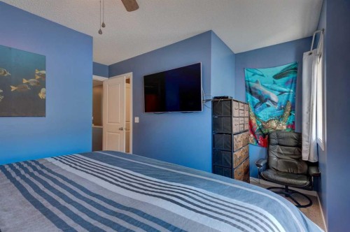 173 New Brighton Point Se, Calgary, AB - Indoor Photo Showing Bedroom