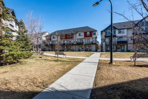 173 New Brighton Point Se, Calgary, AB - Outdoor With Facade