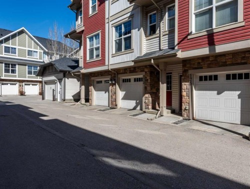 173 New Brighton Point Se, Calgary, AB - Outdoor With Facade