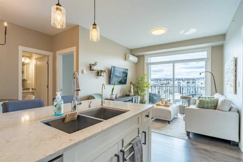 412-10 Walgrove Walk Se, Calgary, AB - Indoor