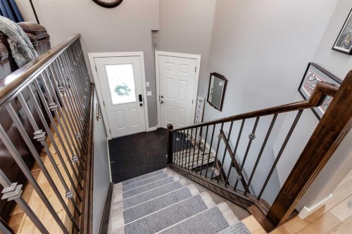 12 Mcclung Gate, Carstairs, AB - Indoor Photo Showing Other Room