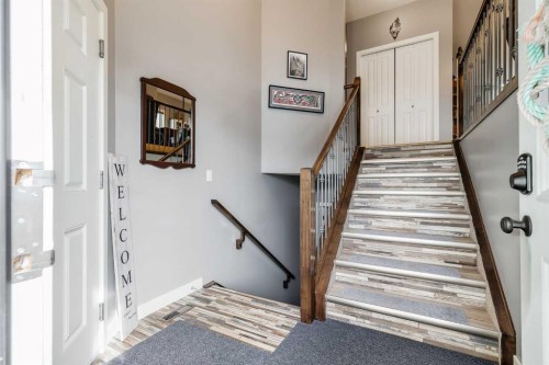 12 Mcclung Gate, Carstairs, AB - Indoor Photo Showing Other Room