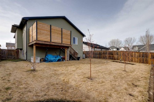 12 Mcclung Gate, Carstairs, AB - Outdoor