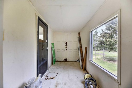 30338 Range Road 282, Rural Mountain View County, AB - Indoor Photo Showing Other Room