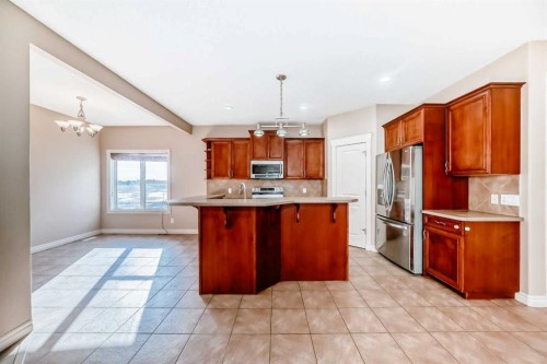 36 Saddleland Court Ne, Calgary, AB - Indoor Photo Showing Kitchen