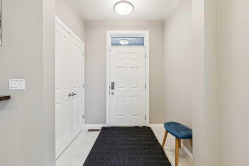 71 Walden Manor Se, Calgary, AB - Indoor Photo Showing Other Room