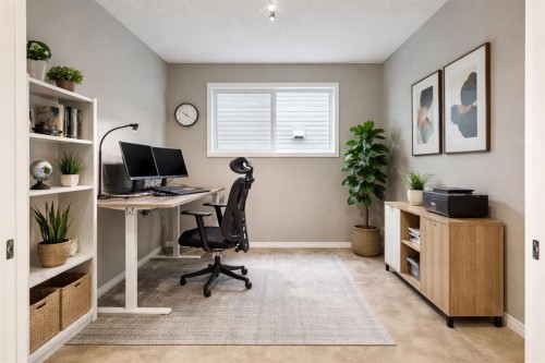 71 Walden Manor Se, Calgary, AB - Indoor Photo Showing Office