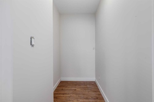 41 Alpine Crescent Se, Airdrie, AB - Indoor Photo Showing Other Room