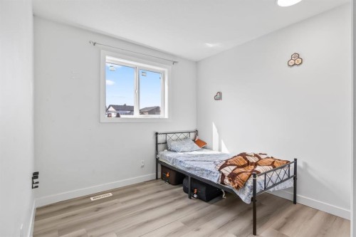 13 Martindale Boulevard Ne, Calgary, AB - Indoor Photo Showing Other Room