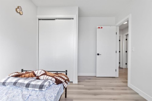 13 Martindale Boulevard Ne, Calgary, AB - Indoor Photo Showing Bedroom