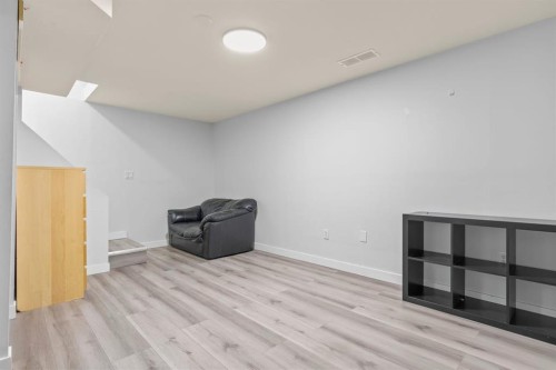 13 Martindale Boulevard Ne, Calgary, AB - Indoor Photo Showing Other Room