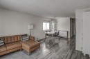 8408 Berkley Road Nw, Calgary, AB  - Indoor Photo Showing Living Room 