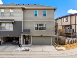 901-32 Horseshoe Crescent Cochrane, AB T4C 2P4