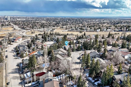 22 Coach Manor Terrace Sw, Calgary, AB - Outdoor With View
