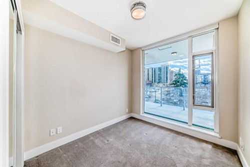 204-560 6 Avenue Se, Calgary, AB - Indoor Photo Showing Other Room