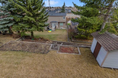 2856 Signal Hill Heights Sw, Calgary, AB - Outdoor