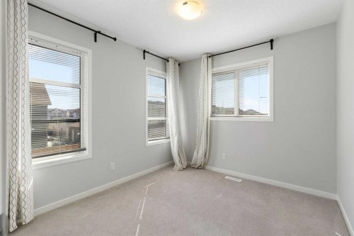 88 Copperpond Park Se, Calgary, AB - Indoor Photo Showing Other Room
