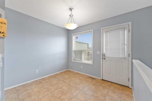 116 Saddlebrook Common Ne, Calgary, AB - Indoor Photo Showing Other Room