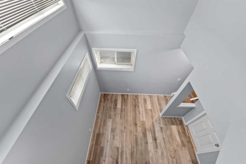 116 Saddlebrook Common Ne, Calgary, AB - Indoor Photo Showing Other Room