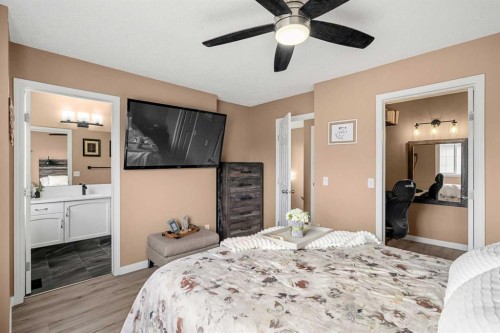 53 Copperfield Court Se, Calgary, AB - Indoor Photo Showing Bedroom