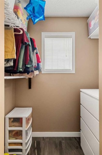 53 Copperfield Court Se, Calgary, AB - Indoor With Storage