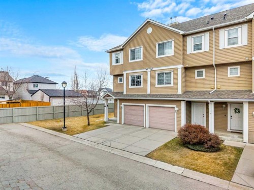 53 Copperfield Court Se, Calgary, AB - Outdoor With Facade