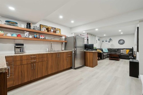 22 Nolanfield Heights Nw, Calgary, AB - Indoor