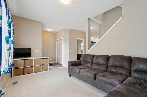 22 Nolanfield Heights Nw, Calgary, AB - Indoor Photo Showing Living Room