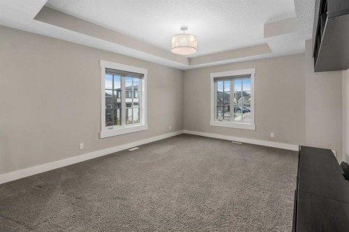 45 Rockcliff Heights Nw, Calgary, AB - Indoor Photo Showing Other Room