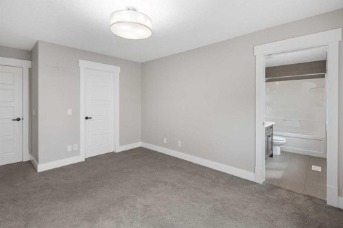 45 Rockcliff Heights Nw, Calgary, AB - Indoor Photo Showing Other Room