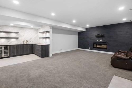 45 Rockcliff Heights Nw, Calgary, AB - Indoor