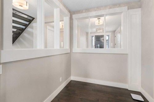 45 Rockcliff Heights Nw, Calgary, AB - Indoor Photo Showing Other Room