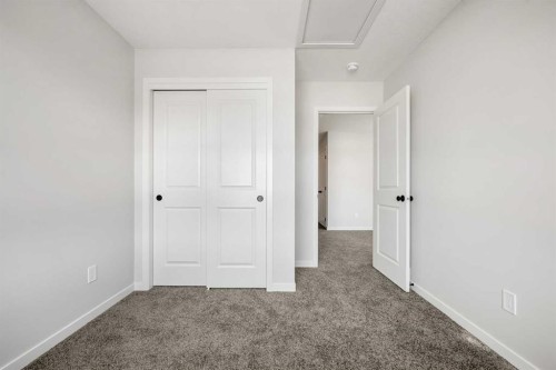 213 Bridgeport Gate, Chestermere, AB - Indoor Photo Showing Other Room