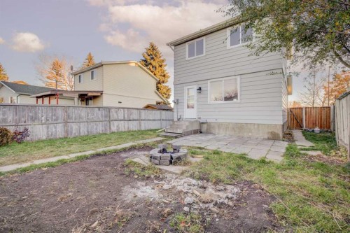 171 Erin Woods Drive Se, Calgary, AB - Outdoor