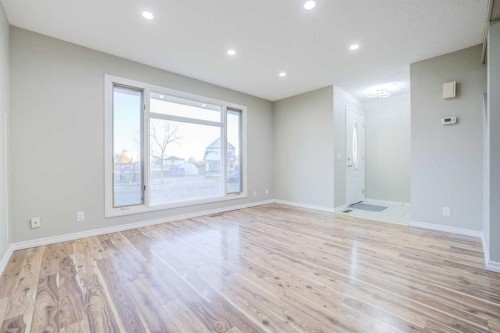 171 Erin Woods Drive Se, Calgary, AB - Indoor Photo Showing Other Room