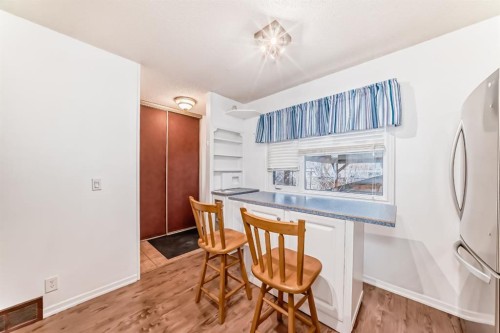 255 Falshire Way Ne, Calgary, AB - Indoor