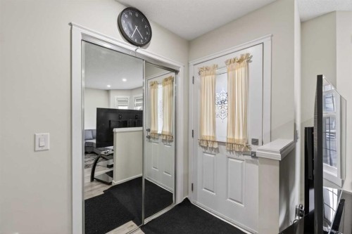 8474 Saddleridge Drive Ne, Calgary, AB - Indoor Photo Showing Other Room